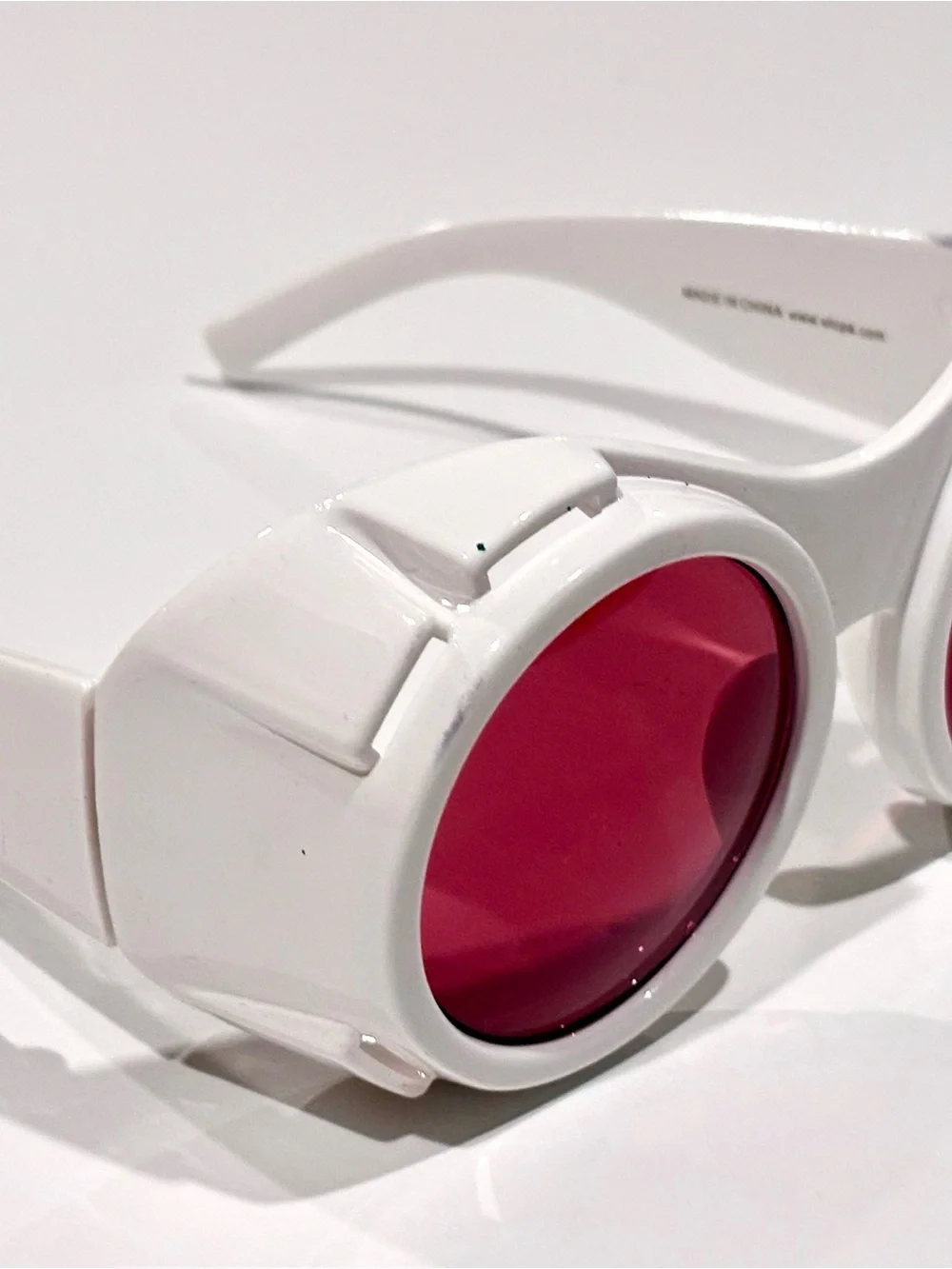 Party City ‘Willy Wonka’ White Frame Sunglasses with Red Lenses